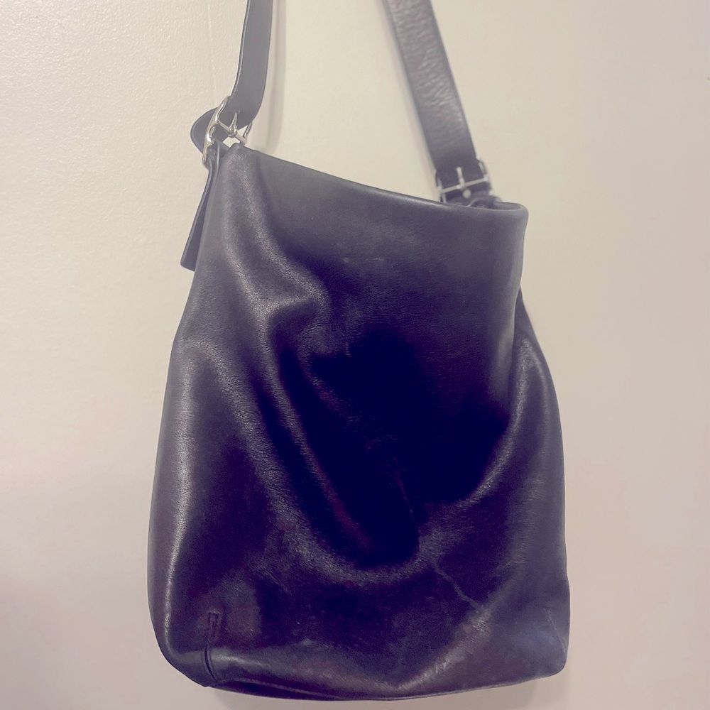 Coach Bucket Bag- Black